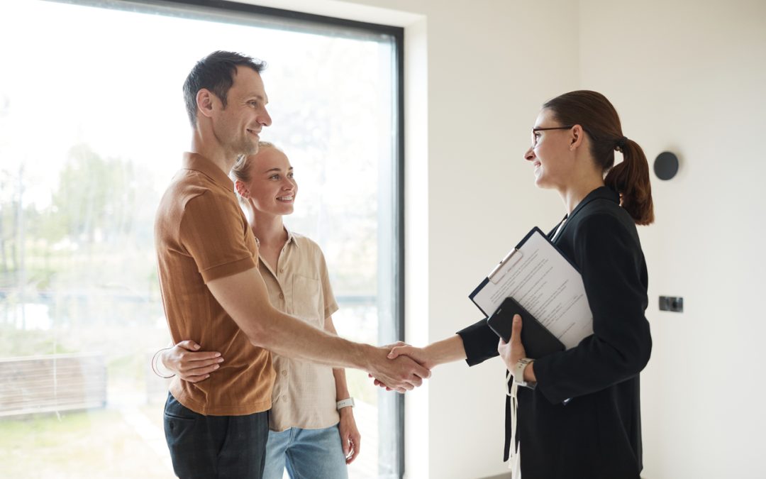How to Speak With a Seller When Buying a House